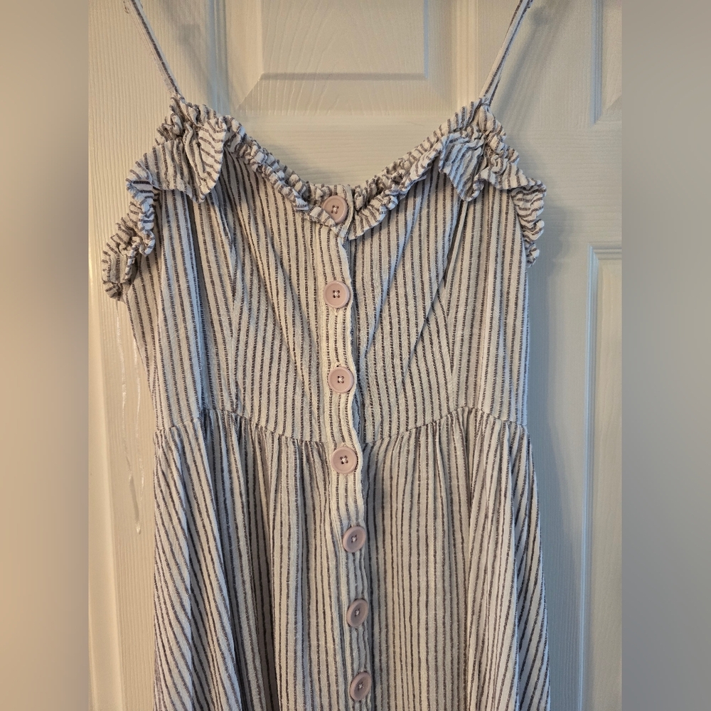 Striped Button-Down Sundress - Picture 5 of 6